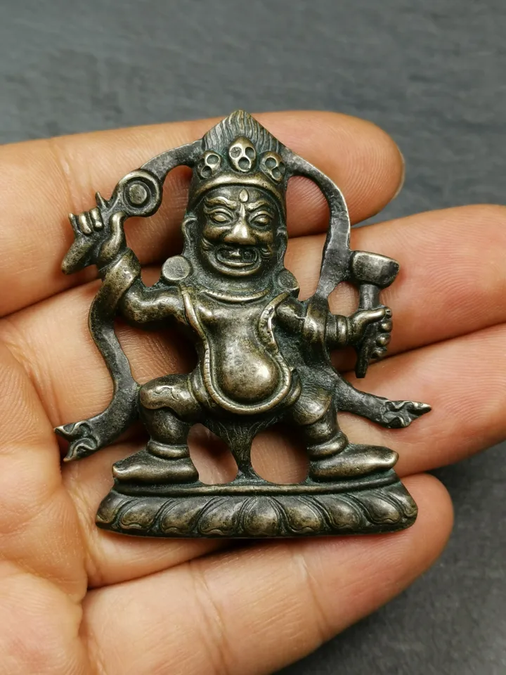 Gandhanra Vintage Tibetan Buddhist Statue,Panjaranata Mahakala Holding a Drum,2.2" × 1.8"