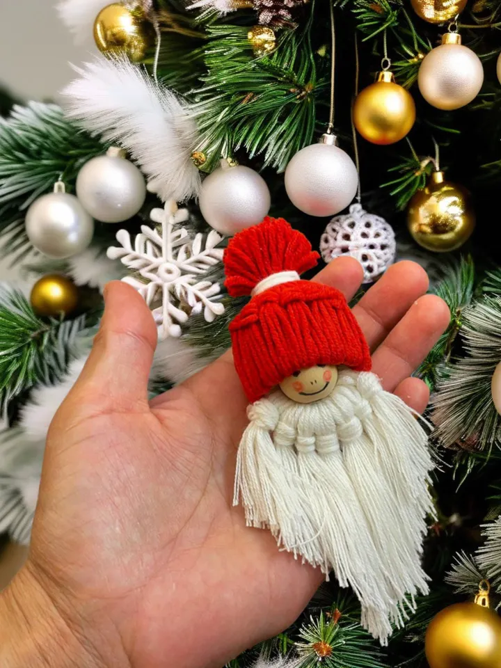 Crochet Christmas Gnome Pattern - Easy Nordic Design Ornament for Scandinavian Style Holiday Decor - Perfect Gift Idea for Crafters