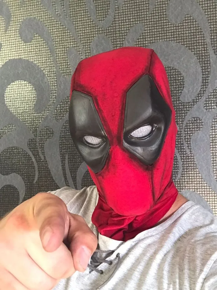 Deadpool mask cosplay marvel (movie version)