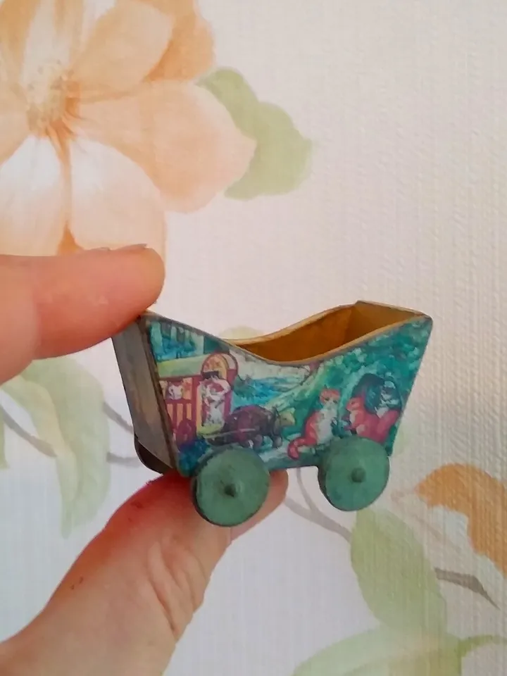 Trolley for dollhouse. Doll toy.The cart for the doll house.1:12 scale.
