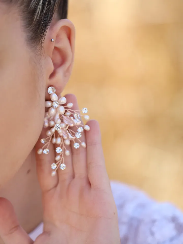 Rose Gold Vintage Leaf Wedding Earrings, Freshwater Pearl Floral Boho Wedding Earrings, Long Chandelier Statement Earrings, Bridal Jewelry