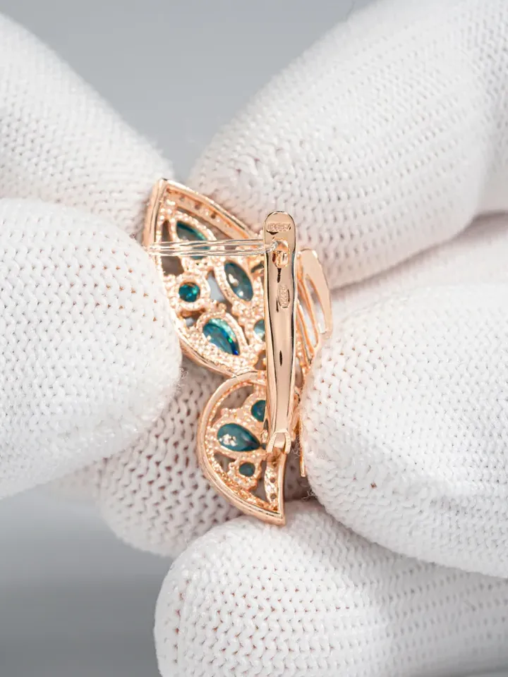 Earrings jewelry Silver gold plated 925 assay value with topaz