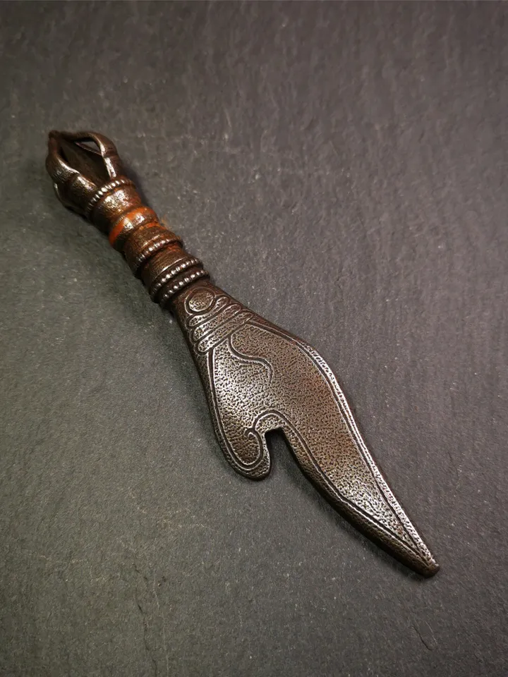 Gandhanra Tibetan Amulet Kila Dagger (Dorje Phurba),Conch Shape,Dharma Ritual,Made of Cold Iron inlaid with Copper,4.7&quot;