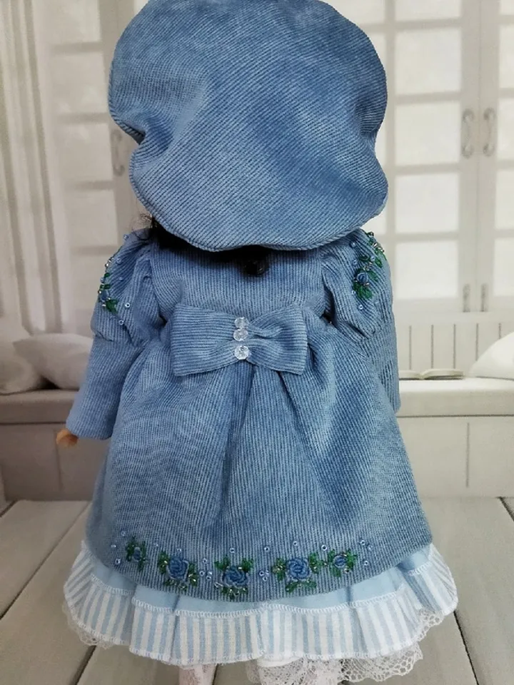 Outfit for Paola Reina or Little Darling dolls.