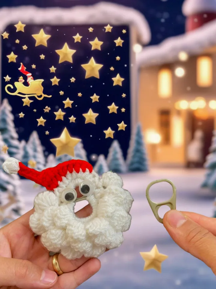 Crochet Santa Claus Face Applique - Crochet Xmas Tree Decor - Beginner-Friendly Crochet Santa Claus Pattern