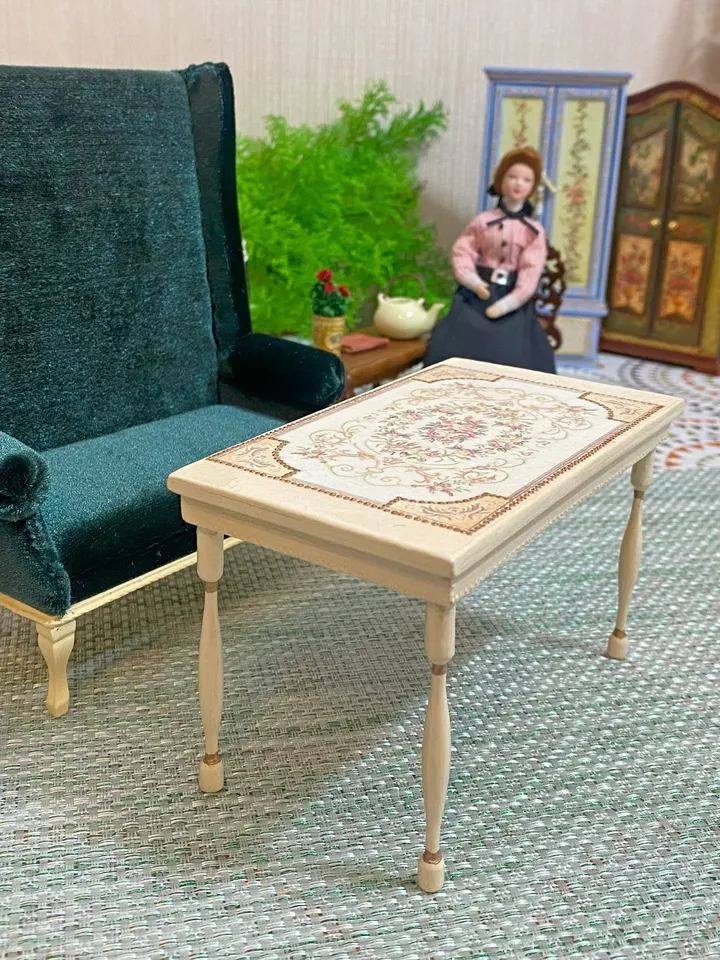 Table for a doll. 1:12. Puppet miniature. Doll furniture.