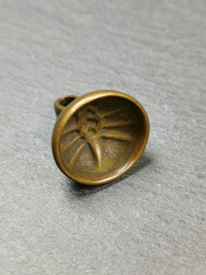 Gandhanra Tibetan Thokcha Amulet,Scorpion Tsa Tsa Mold Pendant,Pocket Scorpion Guru of Padmasambhava Mold,17mm