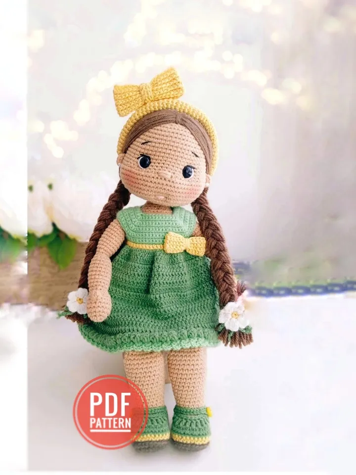 Doll pattern and dress