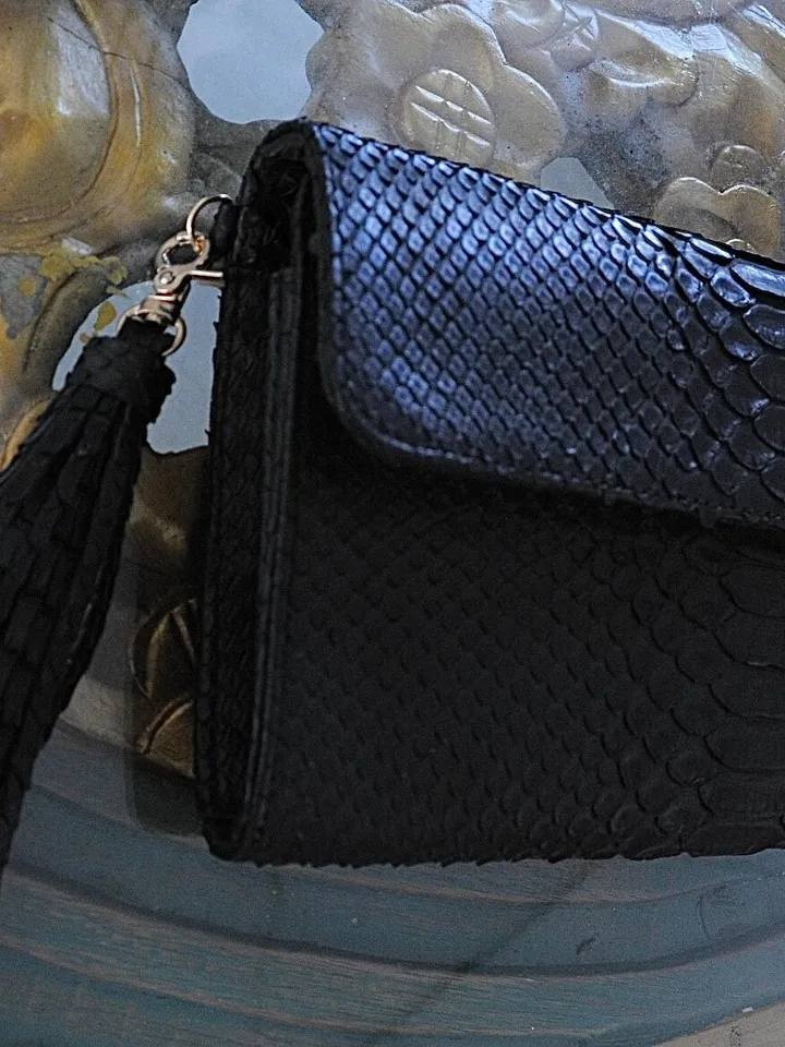 Genuine python skin classy flat clutch with shoulder chain | elegant evening women purse | designer leather bags | small shoulder snake bag