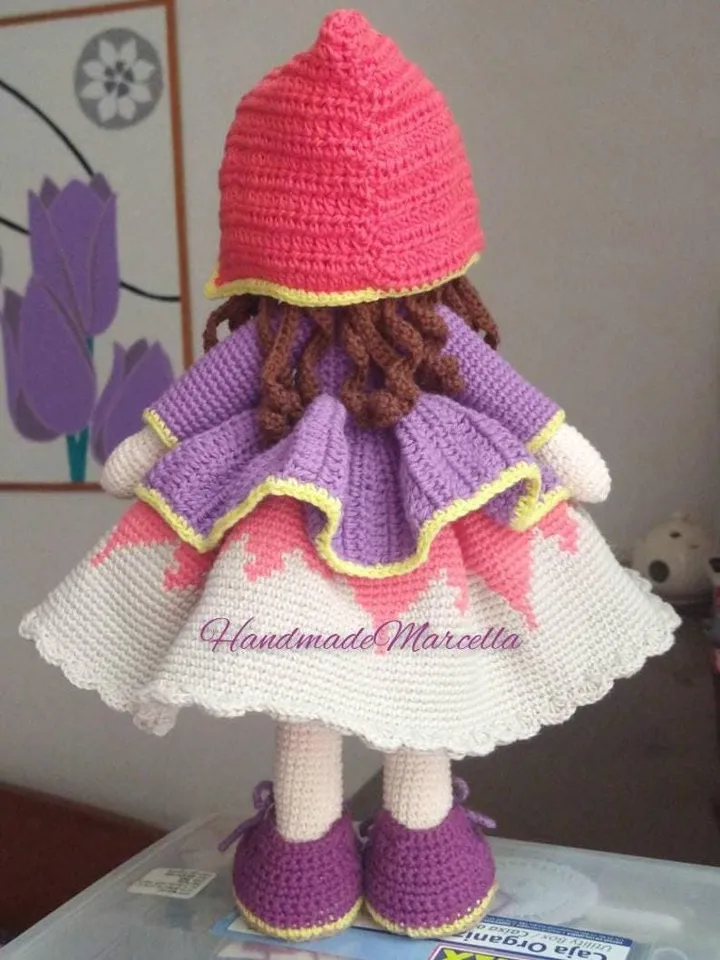 Amigurumi Doll 34 cm – Hand Embroidered Face – Handmade Crochet Doll with Tapestry Dress – Unique Collectible Gift – By Marcella