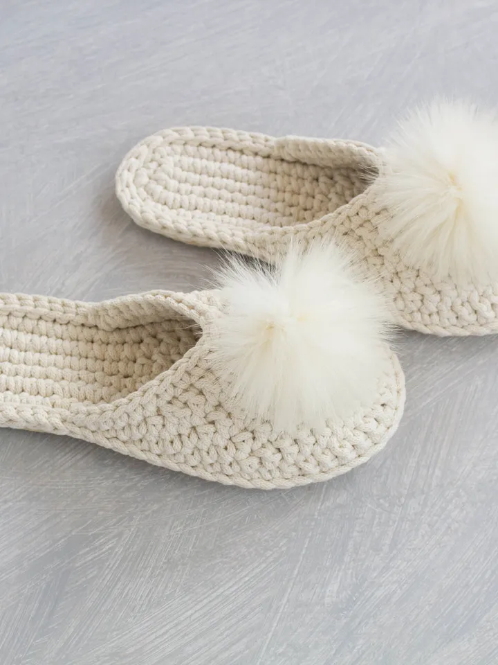 Bridesmaid slippers - Bride slippers - Bridal slippers