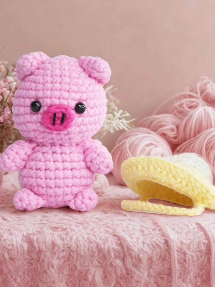 Piggy Keychain Crochet Pattern, NO SEW loaf real pig Crochet pattern, Pig Amigurumi Keychain pattern, No sew crochetĀ amigurumi