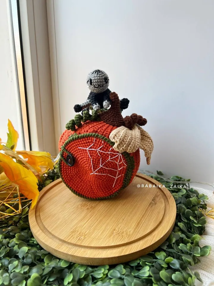 PDF Crochet Halloween Pumpkin House Pattern and Spider, Amigurumi Pumpkin, Halloween decor, Amigurumi Spider, Amigurumi House Pattern