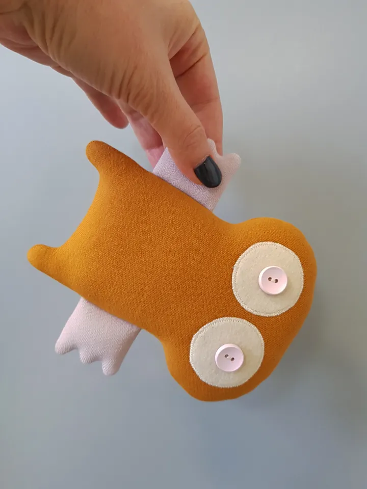 Yellow Owl sewing pattern PDF, tutorial in English, rag doll sewing diy