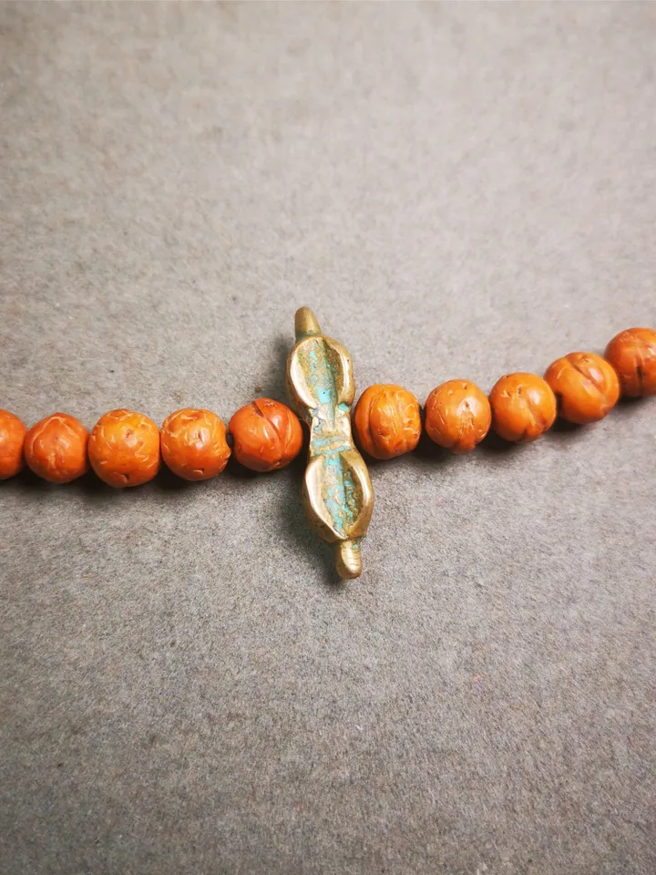 Gandhanra Old Tibetan Amulet,Vajra Pendant for Mala,Bag Hanging,Prayer Bead Accessories,1.26" × 0.3"