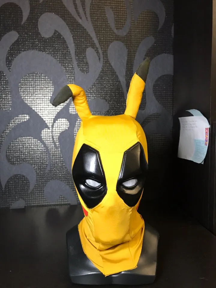 Deadpool Pikachu mask / Pikapool pokemon cosplay