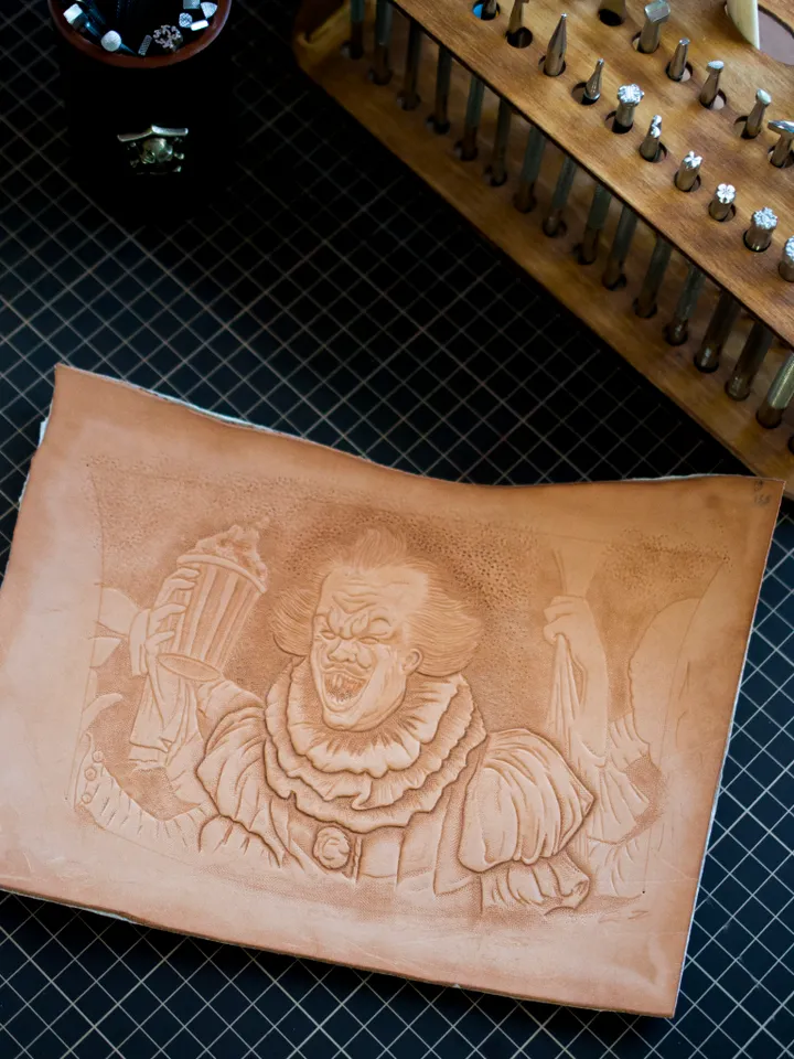 Original genuine leather painting Pennywise frame