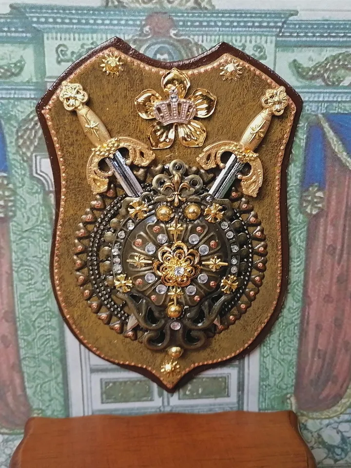 Coat of arms. Puppet miniature for the collection.1:12 scale.