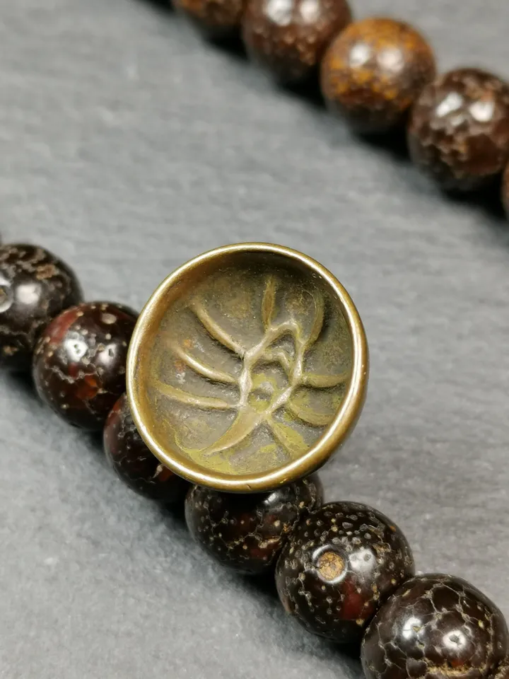 Gandhanra Tibetan Thokcha Amulet,Scorpion Tsa Tsa Mold Pendant,Pocket Scorpion Guru of Padmasambhava Mold,17mm