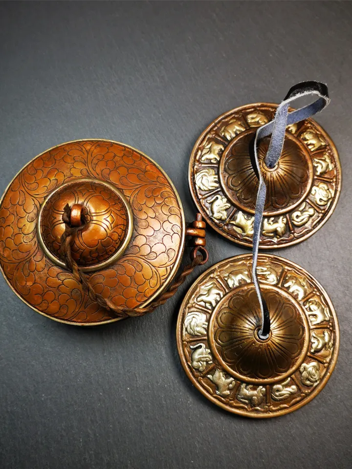 Gandhanra 8.3cm Tibetan Cymbals,12 Zodiac Tingsha Bell,Buddhism Ritual Implement,Handmade in Nepal