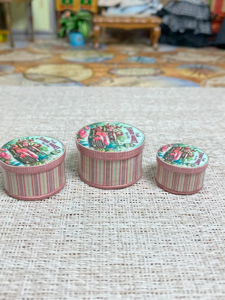 Vintage dollhouse boxes. 1:12. Dollhouse miniature.