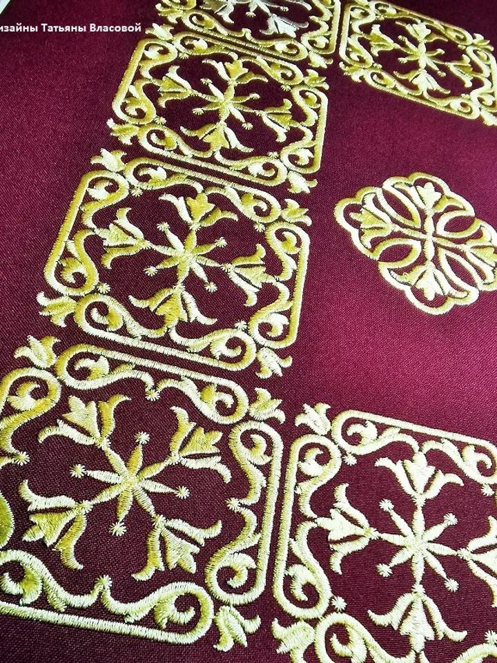 A universal set of ornaments