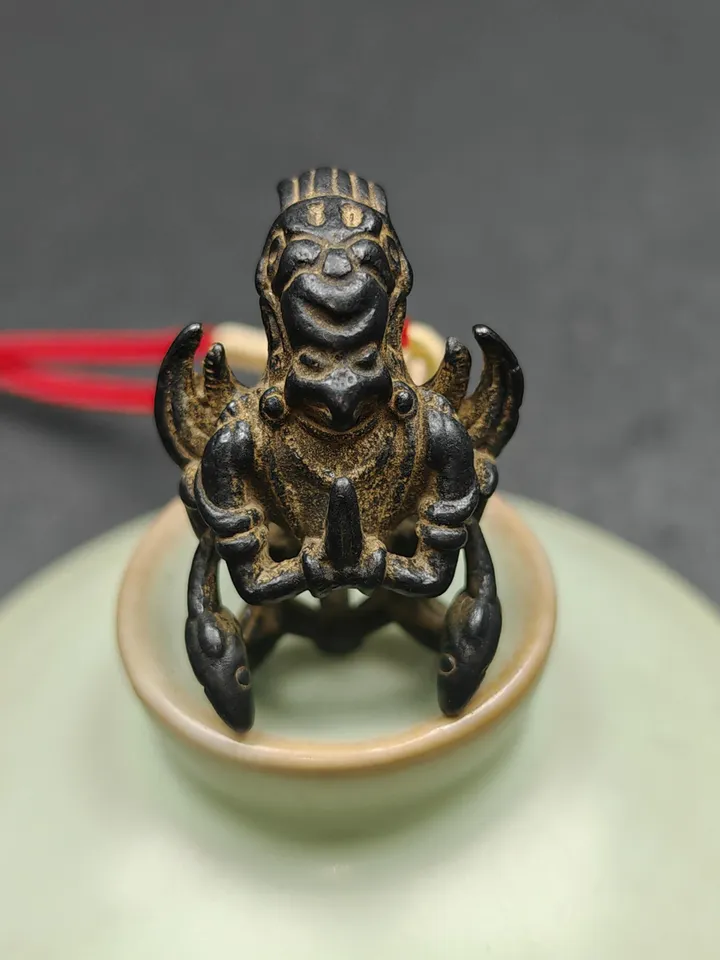 Gandhanra Antique Garuda Amulet, Tibetan Buddhist Pendant,Garula,Suparna,Golden-winged Bird,Made of Thokcha