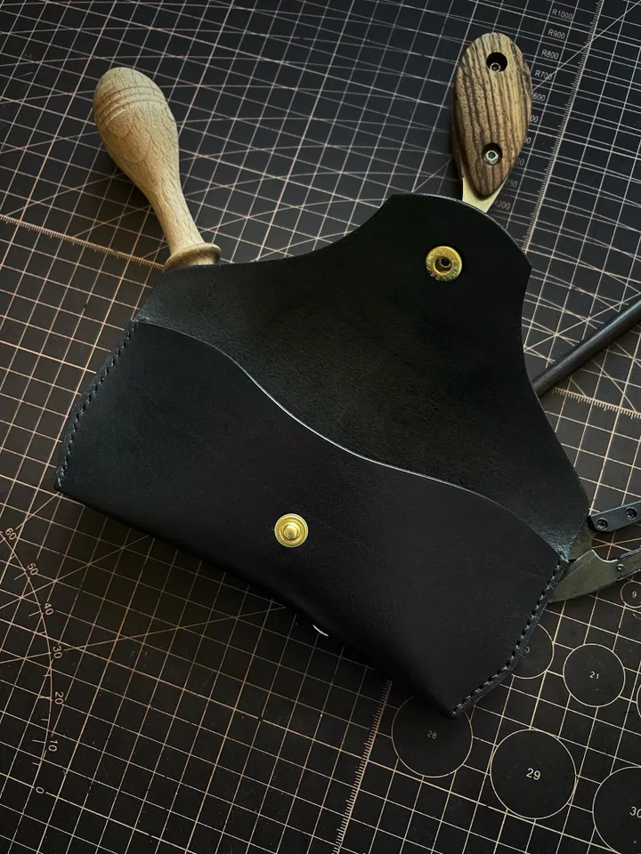 Pattern for a leather case for glasses - Download PDF - Pattern for a leather case for glasses - Pattern for a leather case