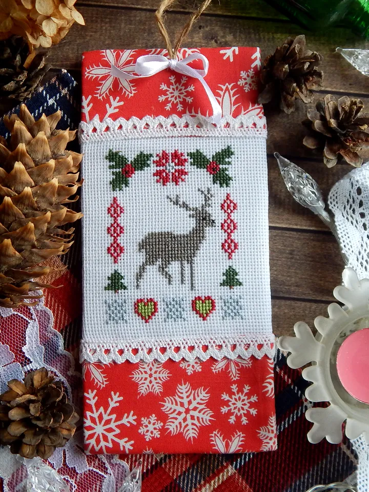Christmas Deer cross stitch pattern