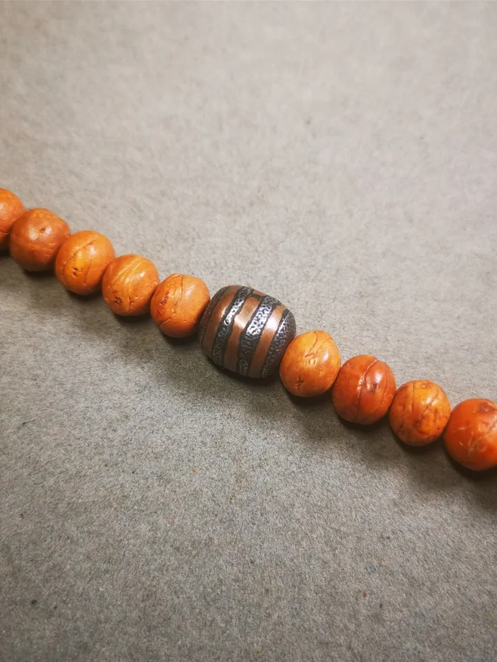 Gandhanra Handmade Tibetan Mala Spacer Beads,Cold Iron Stripe Dzi Marker Beads for Prayer Beads Necklace Accessories,0.43" × 0.5"