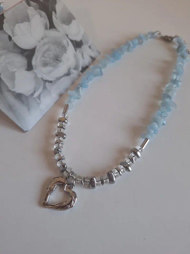 Choker made of hematite, aquamarine and clear quartz Grey blue jewelry for women Spectacular jewelry as a gift Chic necklace made of natural stones Accessory with a large metal heart