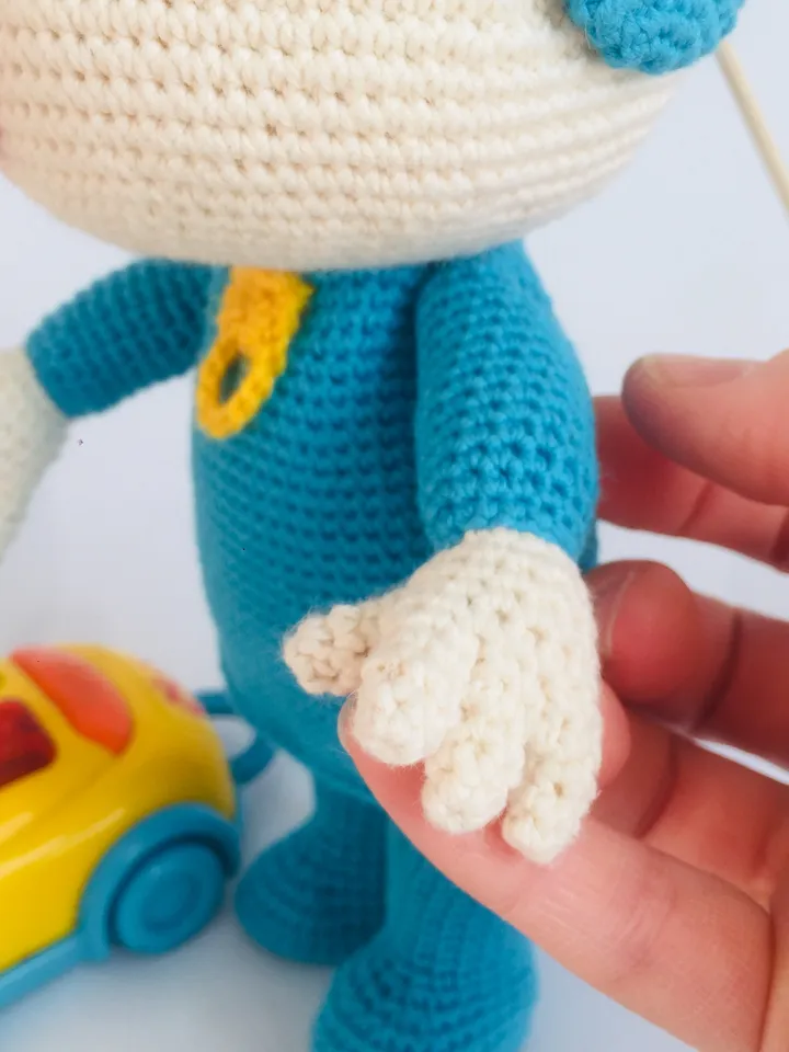 Pocoyo Doll - laughing