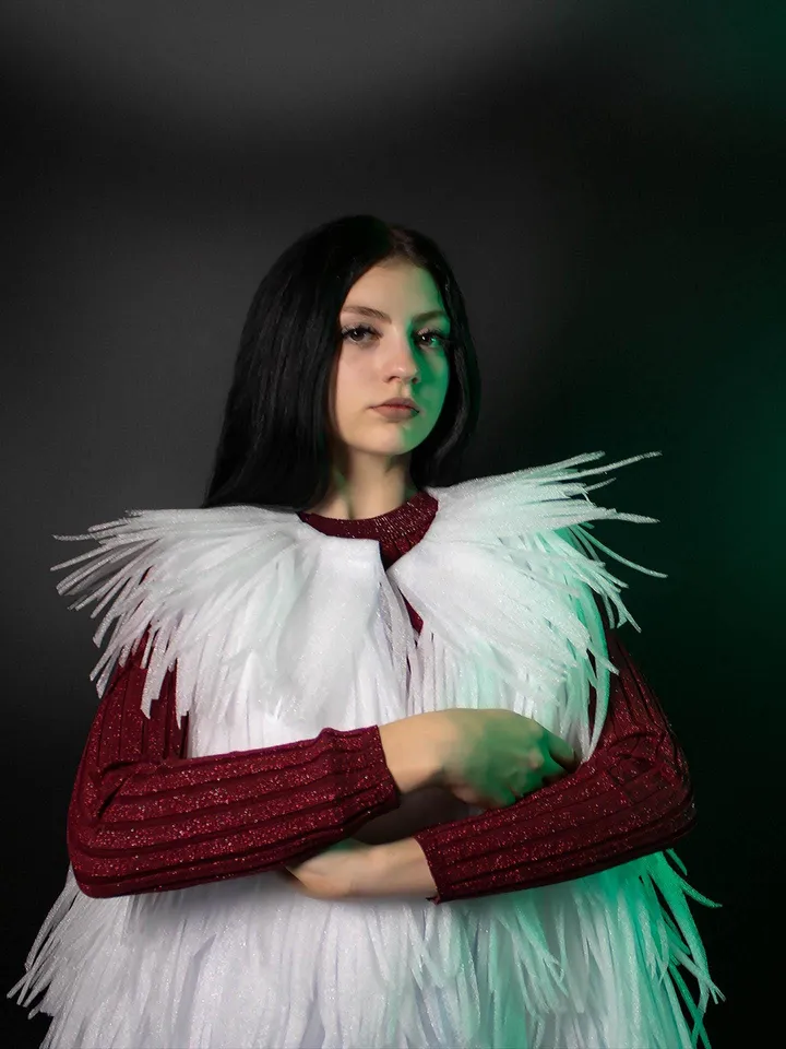 feather cape, wedding cape, jacket, feather coat, bride's coat