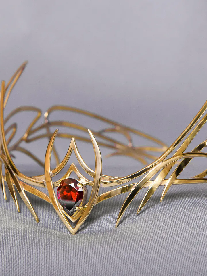 Dragon style diadem, Dragon queen diadem, fantasy elven crown, elven circlet, elven tiara, headband elven wedding