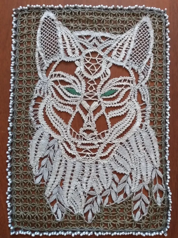 Pattern Lace Wolf Digital Simple Bobbins For Home.
