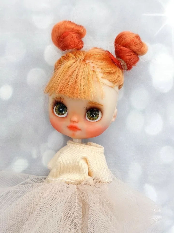 reserve. Adorable little doll. Red-haired Petite Blythe with green eyes