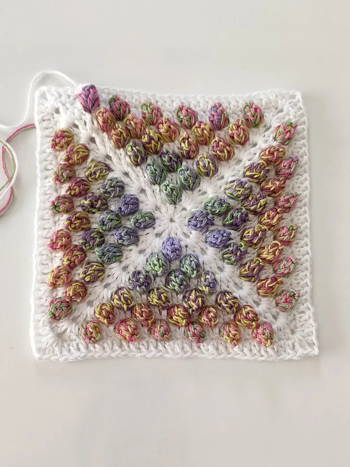 Granny square crochet pattern, popcorn granny square for blanket, easy square crochet pattern