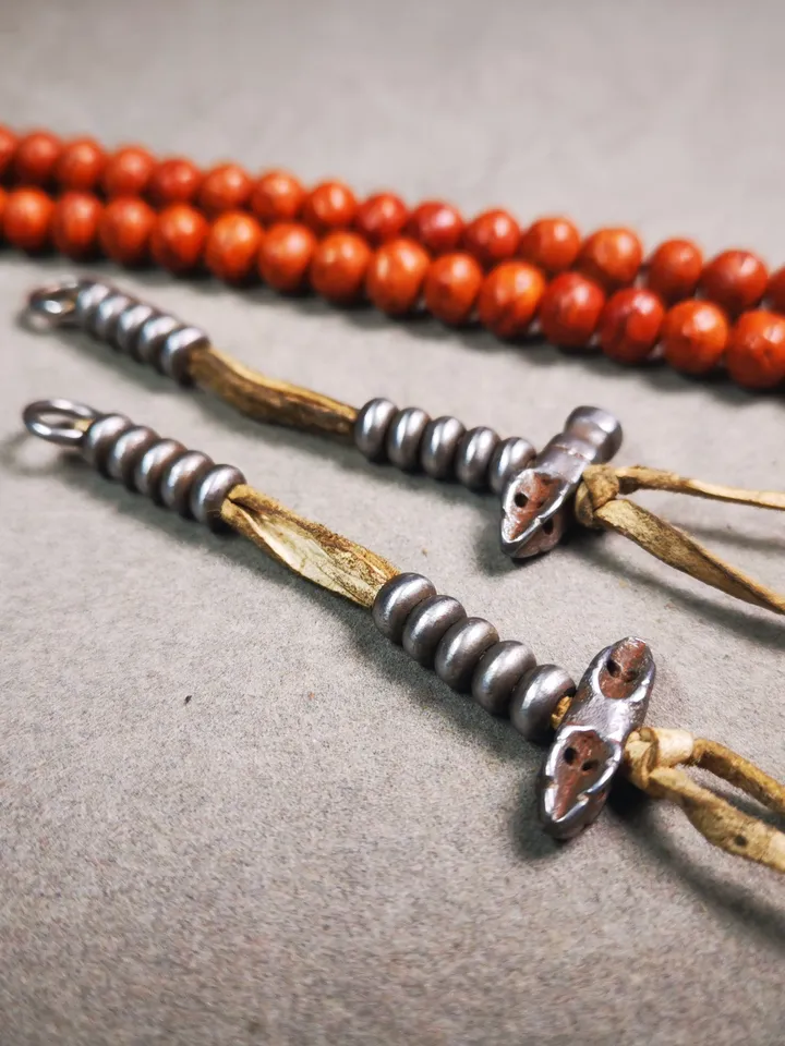 Gandhanra Handmade Tibetan Buddhist Mala Counters,Prayer Bead Counters,with Dorje and Vajra, Made of Cold Iron
