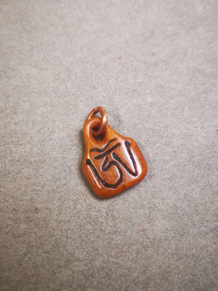Gandhanra Tibetan Yak Bone Carved Tibetan Alphabet OM,Mala Pendant,Bead Counter Clip,Prayer Bead Accessories,
