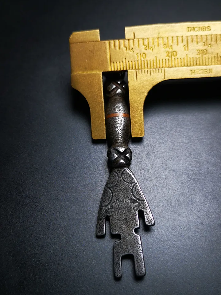Gandhanra Handmade Tibetan Buddhism Amulet, The Key of Heart Pendant, Made of Cold Iron