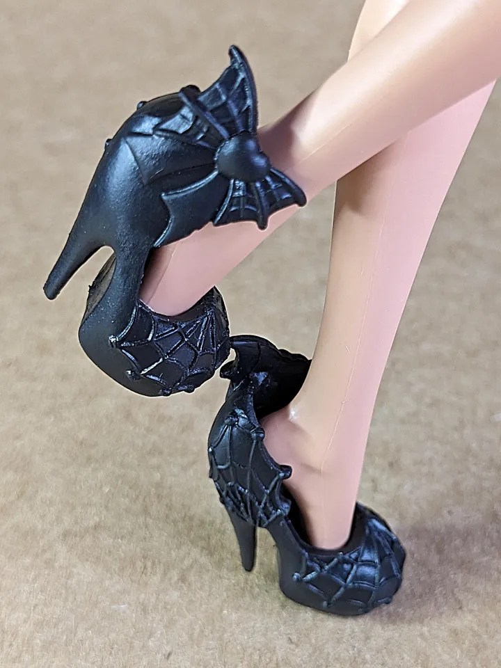 Black bat shoes with heels for 10.5 inch female dolls (MH, EAH)
