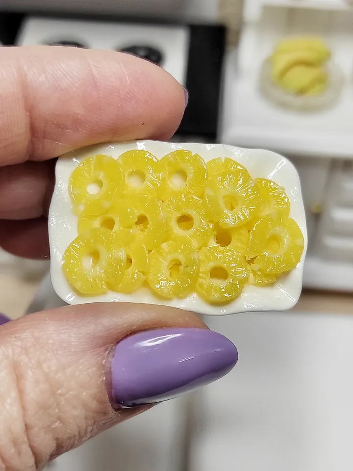 Realistic polymer clay pineapple slices - pineapple for dolls - fruit for doll - mini food - miniatures - dollhouse food