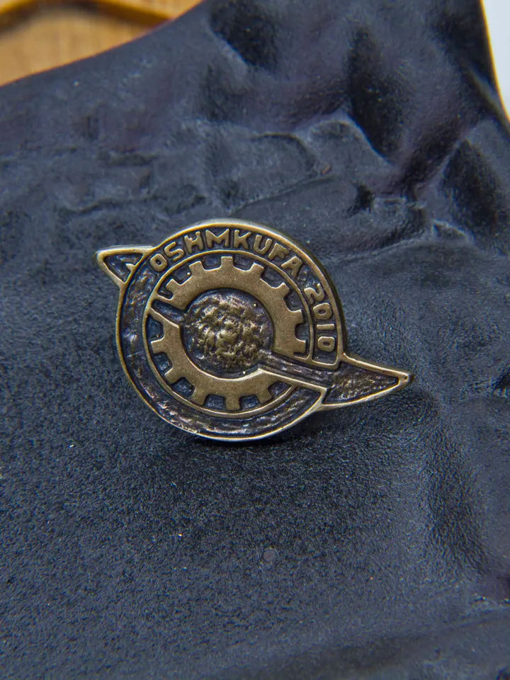 Steins Gate Labmem pin button /Future Gadget Laboratory