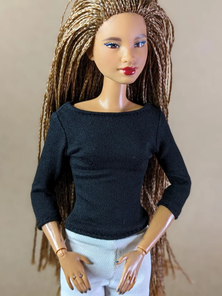 Black long-sleeve T-shirt for 1/6 scale fashion female dolls