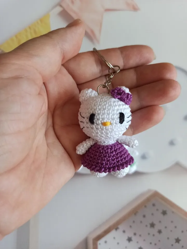 Handmade Keychain cat kitty ,Kawaii kitty , cute Keychin  Kitty Bag Accessory