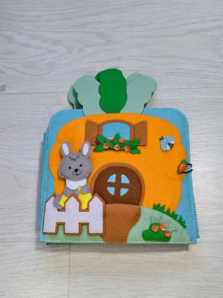 Educational felt book "Bunny's House"