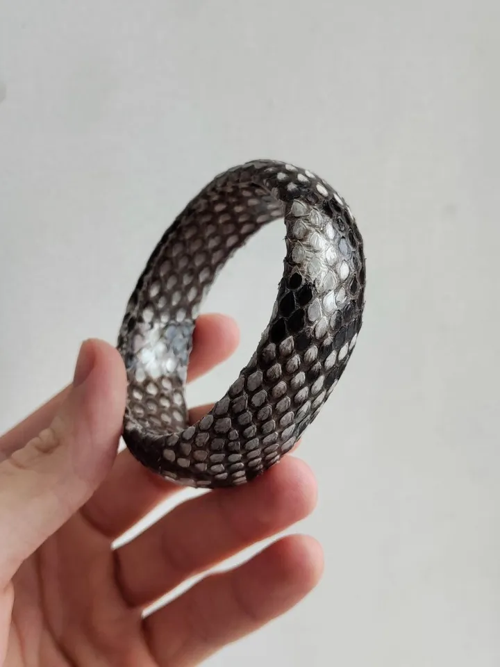 FAST SHIPPING Genuine python skin round bracelet, pythonskin leather bracelet, bangle gray leather bracelet, wide bracelet python