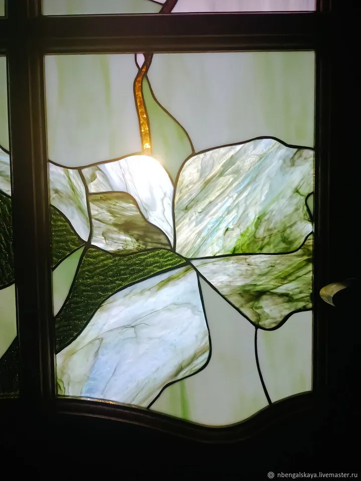 Doors: Magnolias, Tiffany Stained Glass Art, Magnolias Glass Doors, Magnolias Stained Glass Doors, Tiffany Art Glass,
Interior Doors with Magnolias Motif, Doors with Stained Glass, Stained Glass-Embellished Doors, Decorative Stained Glass Doors