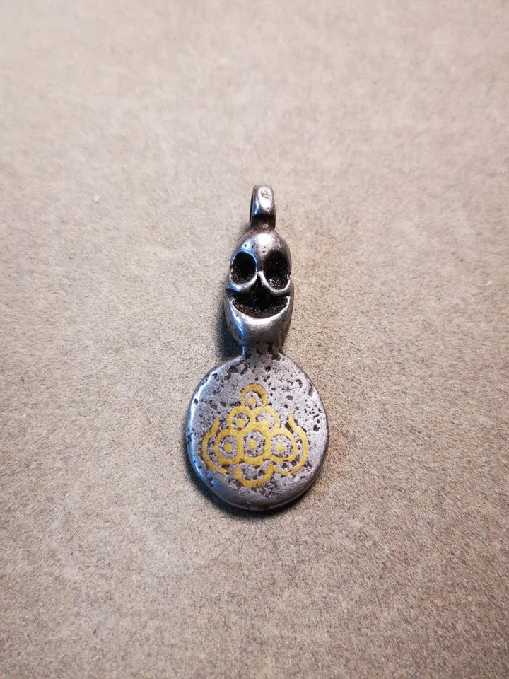 Gandhanra Handmade Buddhist Amulet,Skull Sītavana and Flame Pendant,Cold Iron inlaid Copper