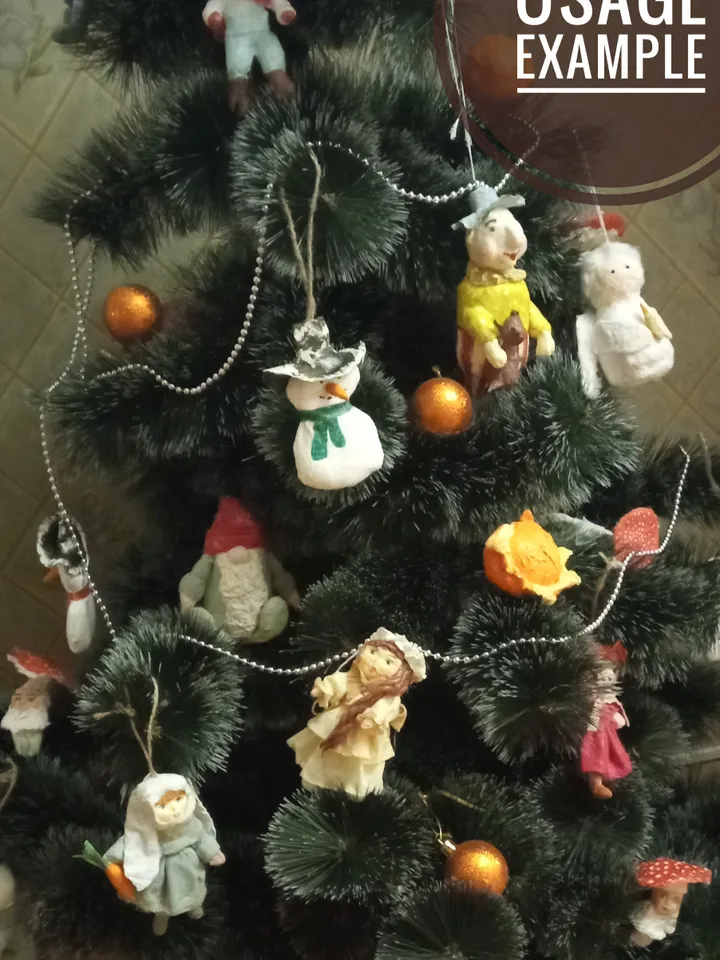 Adorable Vintage-Style Winnie the Pooh Ornament - Perfect for Your Christmas Tree! Indoor spaces.